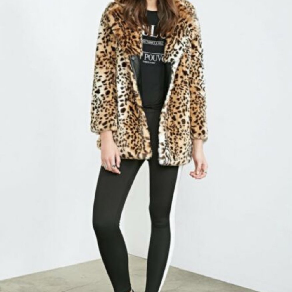 Forever 21 Animal Cheetah Print Faux Fur Coat - Picture 15 of 15